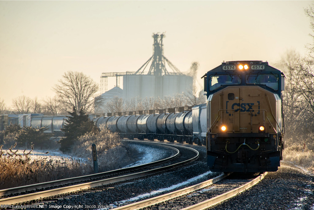 CSX 4574